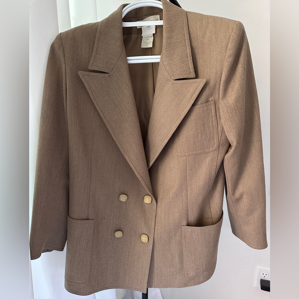 Fendi Women's Tan Double-Breasted Blazer sz 8